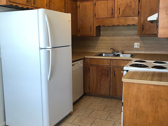 3rd image of 219 W Magnolia #D-1
