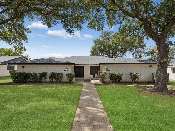 15745 El Estado Dr, Dallas, TX 75248
