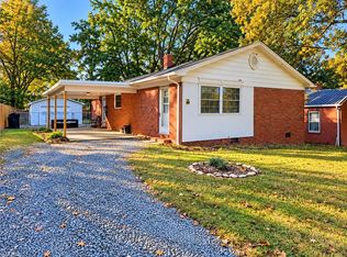 206 Sterling St, Asheboro, NC 27203