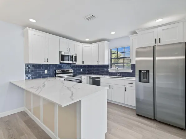 7471 SE Jamestown Terrace, Hobe Sound, FL 33455