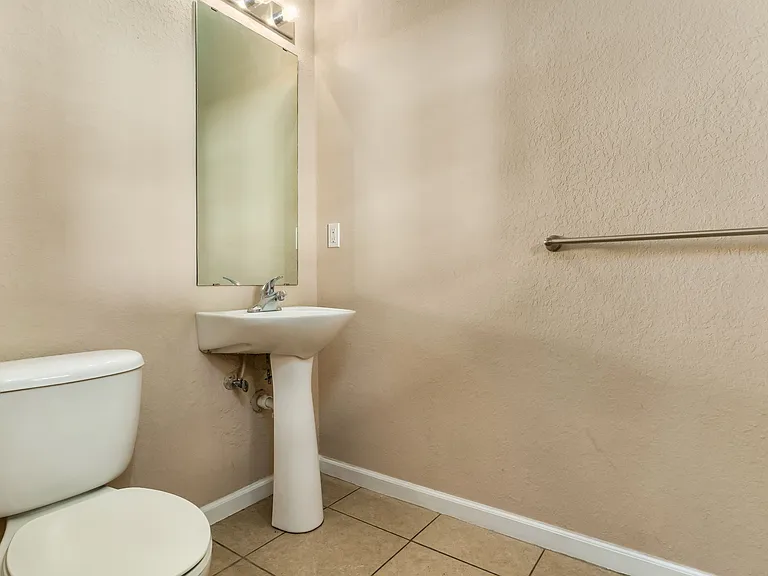 7095 N Blue Angel Pkwy #206 — Photo 28