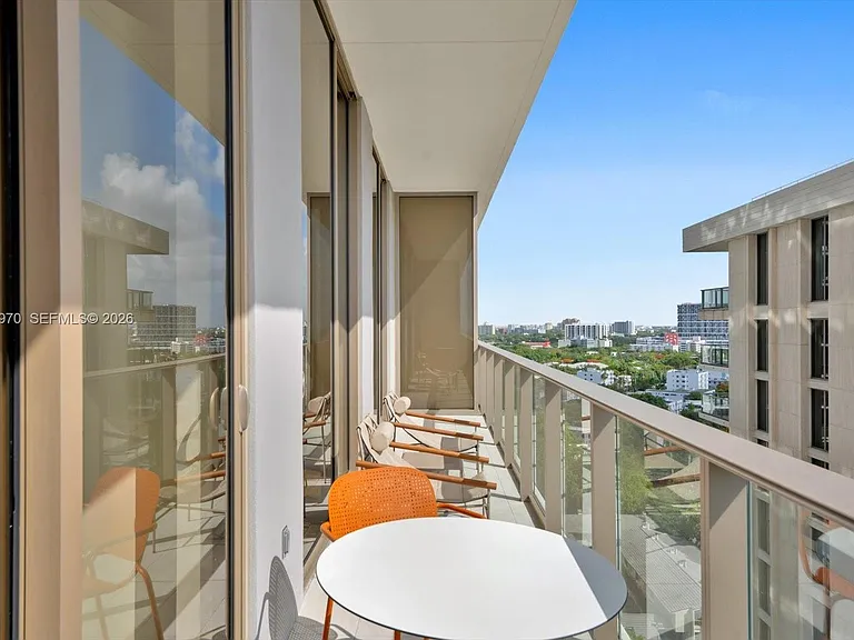 2655 S Bayshore Dr #1206 — Photo 4