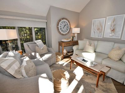 46 Hawks Nest Gln, Glen Arbor, MI, 49636