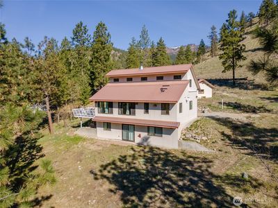 241 Chickadee Mountain Lane, Chelan, WA, 98816