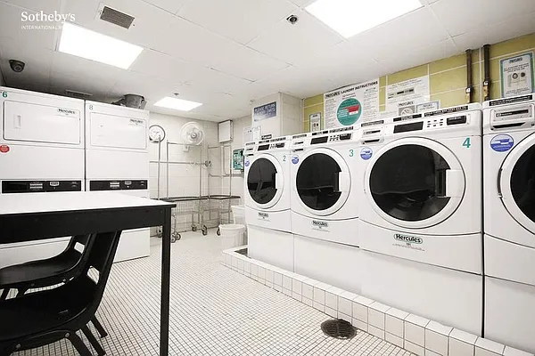 Rented by Sotheby's International Realty | media 8