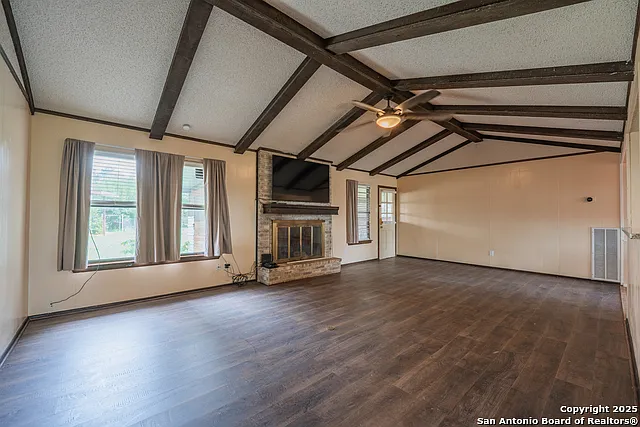 1002 River Oak Main House Seguin Ter #MAIN HOUSE — Photo 4