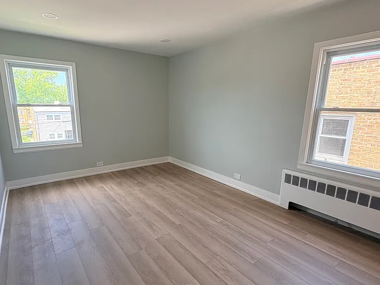2724 W Summerdale Ave #2 — Photo 13