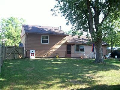 2nd image of 525 East St