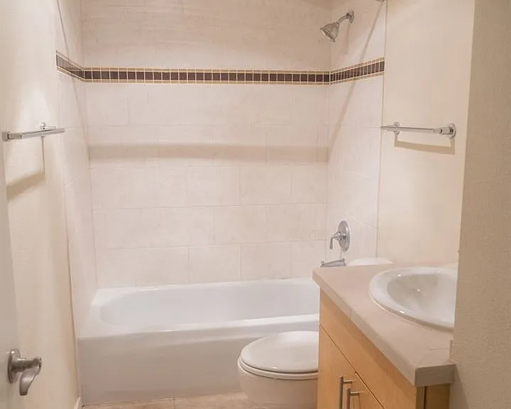 626 4th Ave W #201 — Photo 19