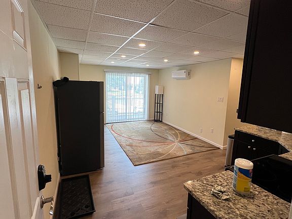 3rd image of 300 Huntingdon Pike APT 2