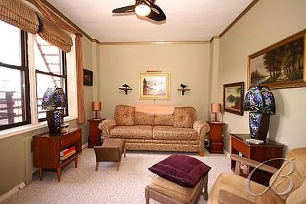 Sold by Bellmarc Realty | media 30