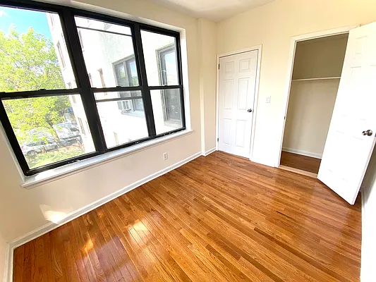 Rented by Voro New York | media 44