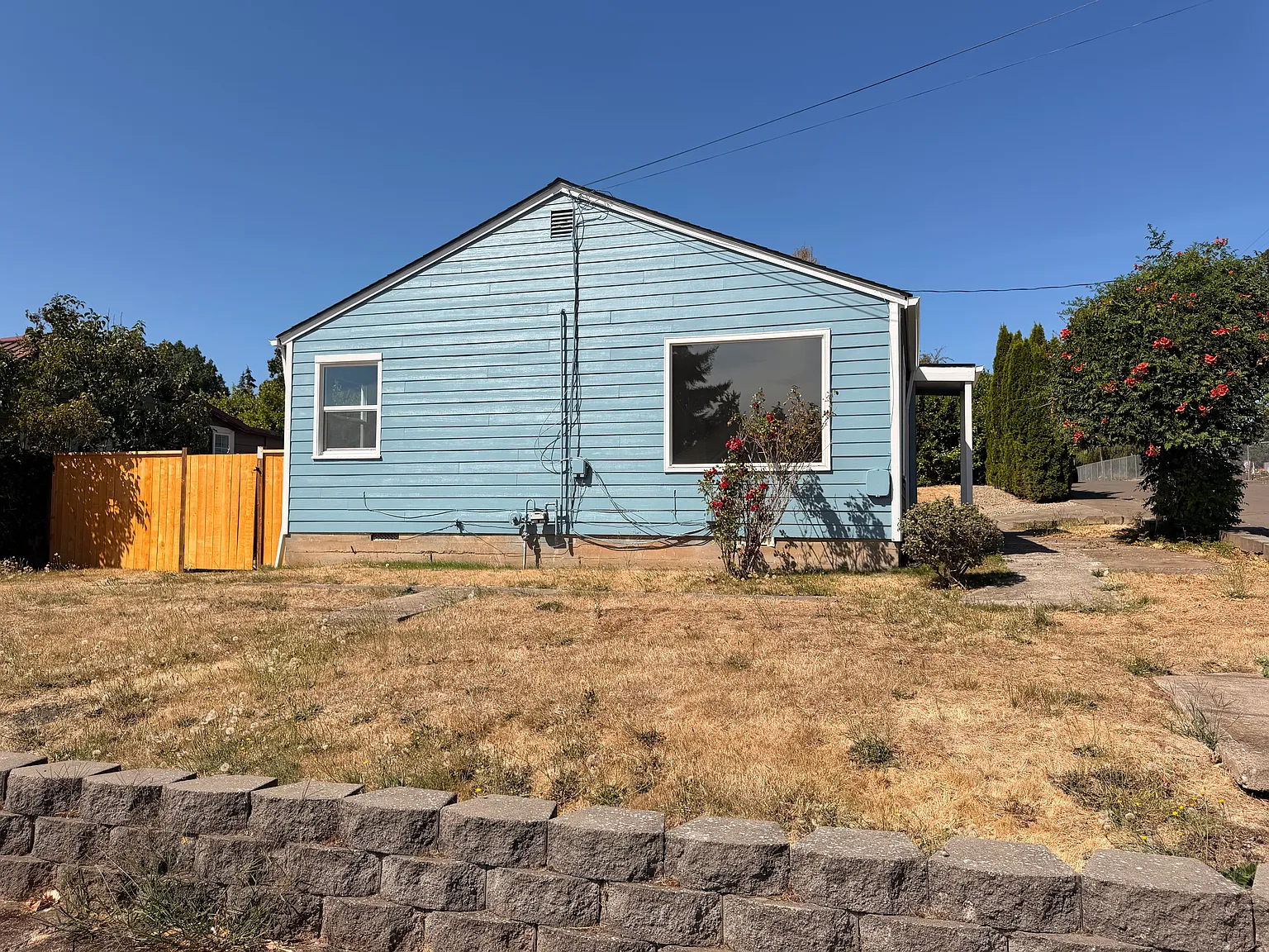 4 bed, 1263 sqft, $2,500 — Photo 3