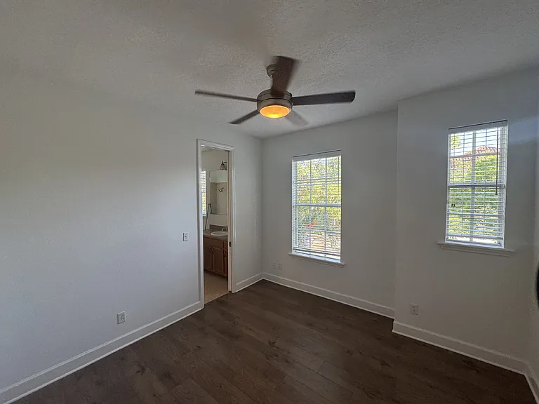 3210 W Horatio St #1 — Photo 17