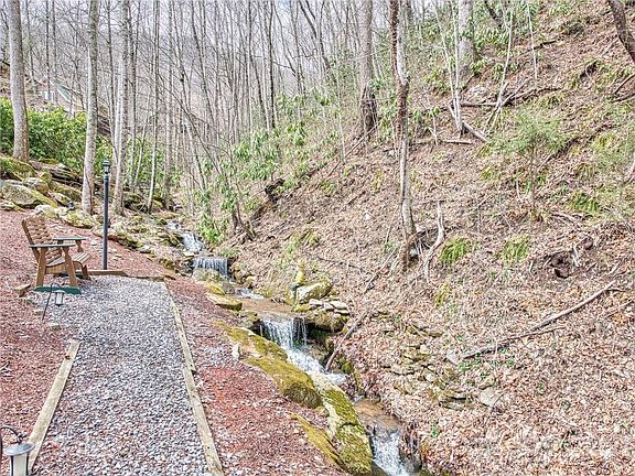 2nd image of 486 Brannon Forest Dr