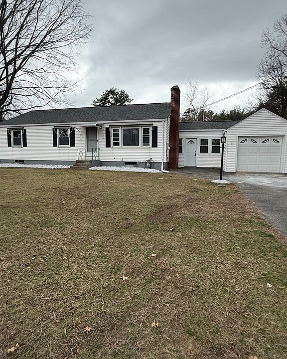 1st image of 130 Fox Hill Rd
