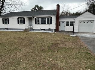130 Fox Hill Rd, Springfield, MA 01118