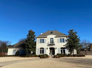 1468 Whitmoore Ln, Tupelo, MS 38801