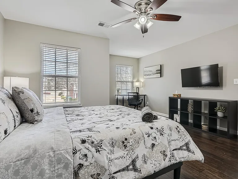 6294 Spring Knoll Ct — Photo 18