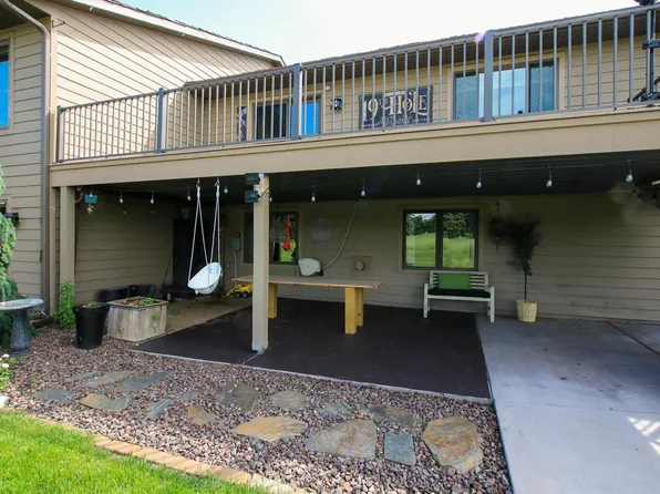 970 Rolling Greens Ln NW, Hutchinson, MN 55350