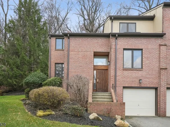 32 Andrea Dr #32, North Caldwell Boro, NJ 07006