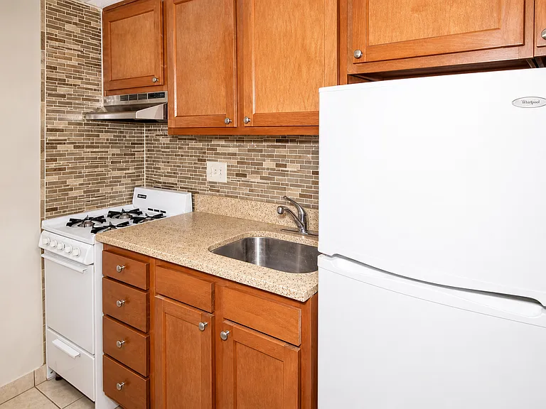 1-Bed/1-Bath (Unit H1)