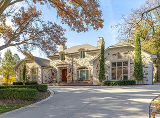 306 S 93rd Ave, Omaha, NE 68114