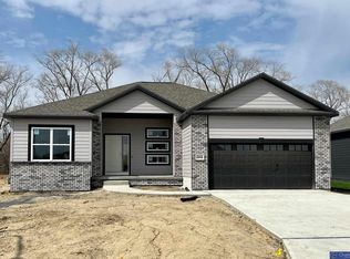 10285 S 209th St, Gretna, NE 68028 | MLS #22407049 | Zillow