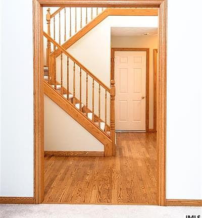 5th image of 2208 Lake Wood Dr