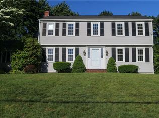 7 Pond View Dr, Cumberland, RI 02864