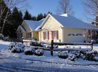 202 Stone River Way, Taylors, SC 29687