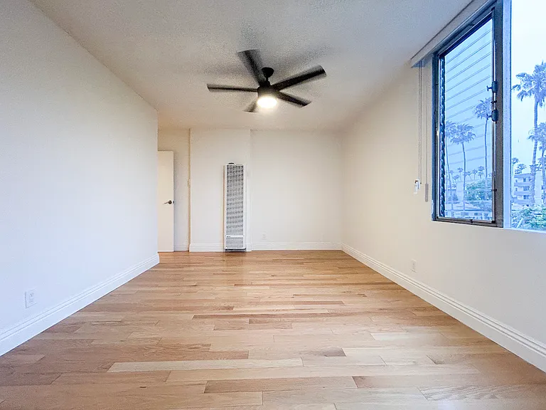 222 Washington Ave #17 — Photo 26