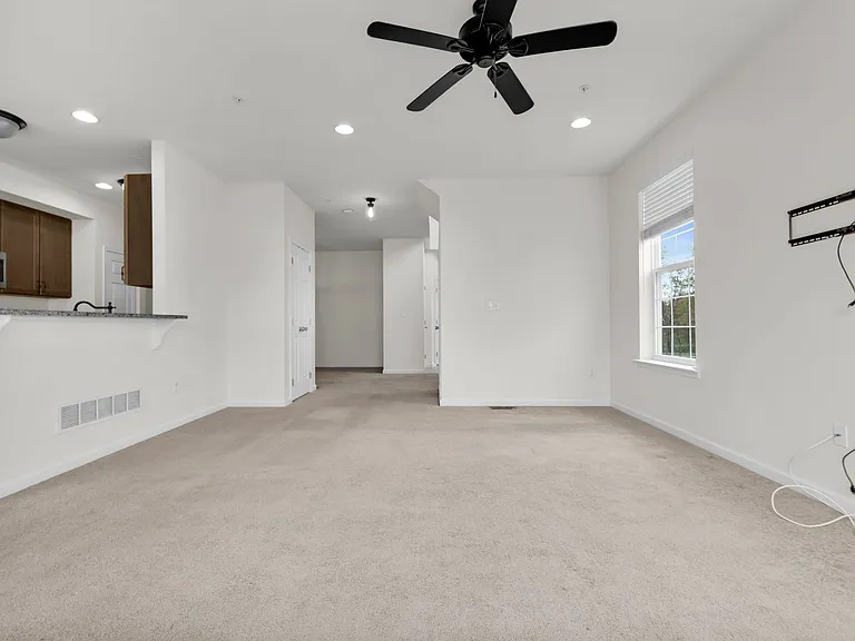 245 Snapdragon Way — Photo 39