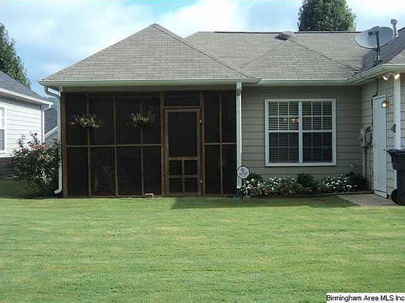 2nd image of 5805 Marchester Cir