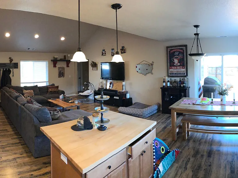 301 Bayou Pl — Photo 8