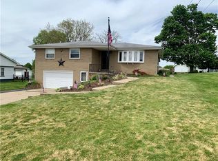 122 Old Walnut Hill Rd, Uniontown, PA 15401