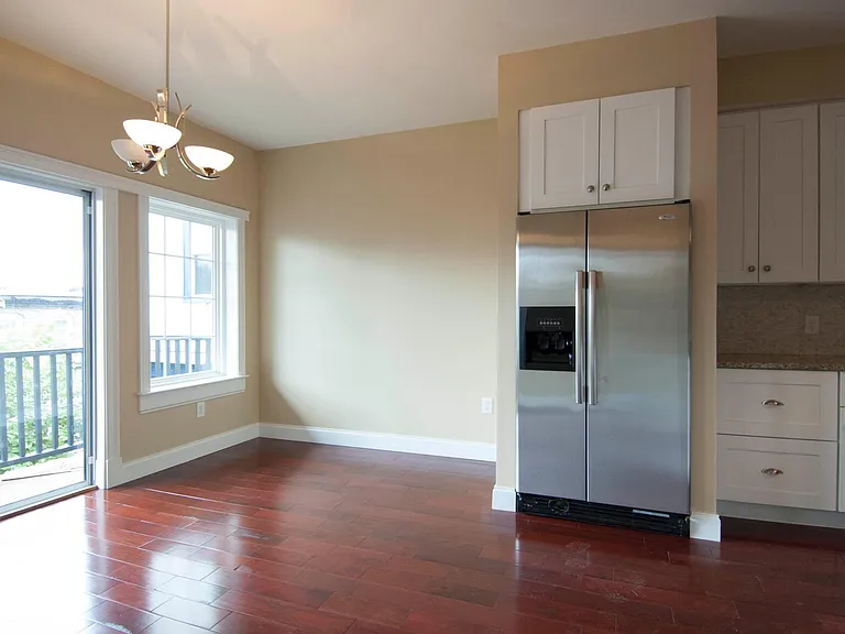 6 Rockledge St #B — Photo 7