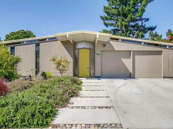 152 Ferne Ct, Palo Alto, CA 94306