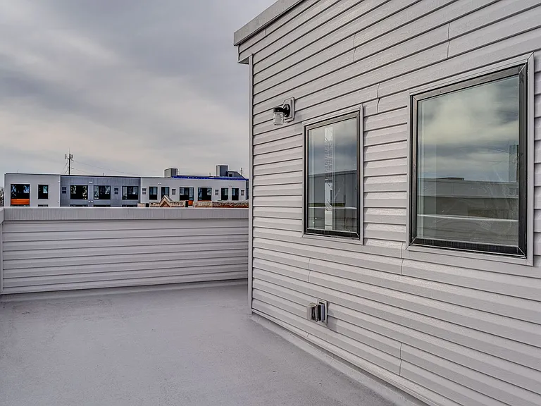 1436 N Corlies St — Photo 29