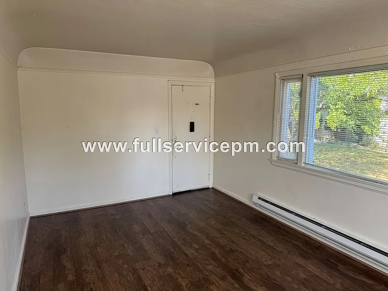 3124 Colby Ave — Photo 2