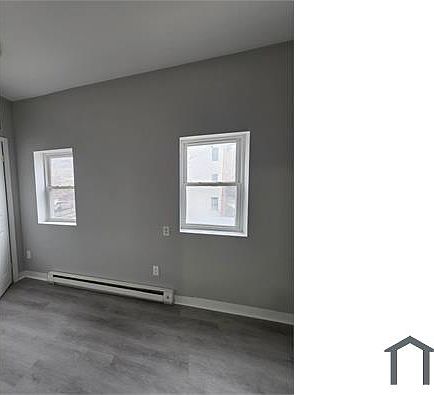 1st image of 18 Seymour St APT 2R