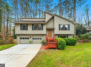 419 Ridgetop Dr NW, Acworth, GA 30102