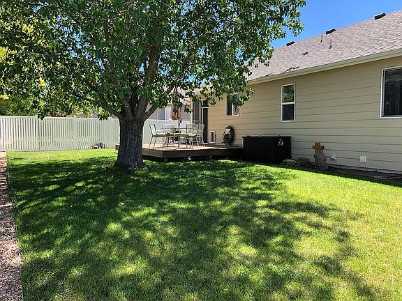 3rd image of 3717 Stampede Dr
