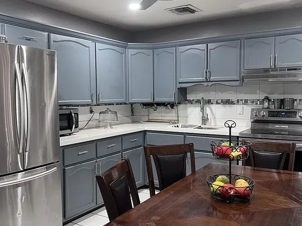 571 E Oakland St, Chandler, AZ 85225