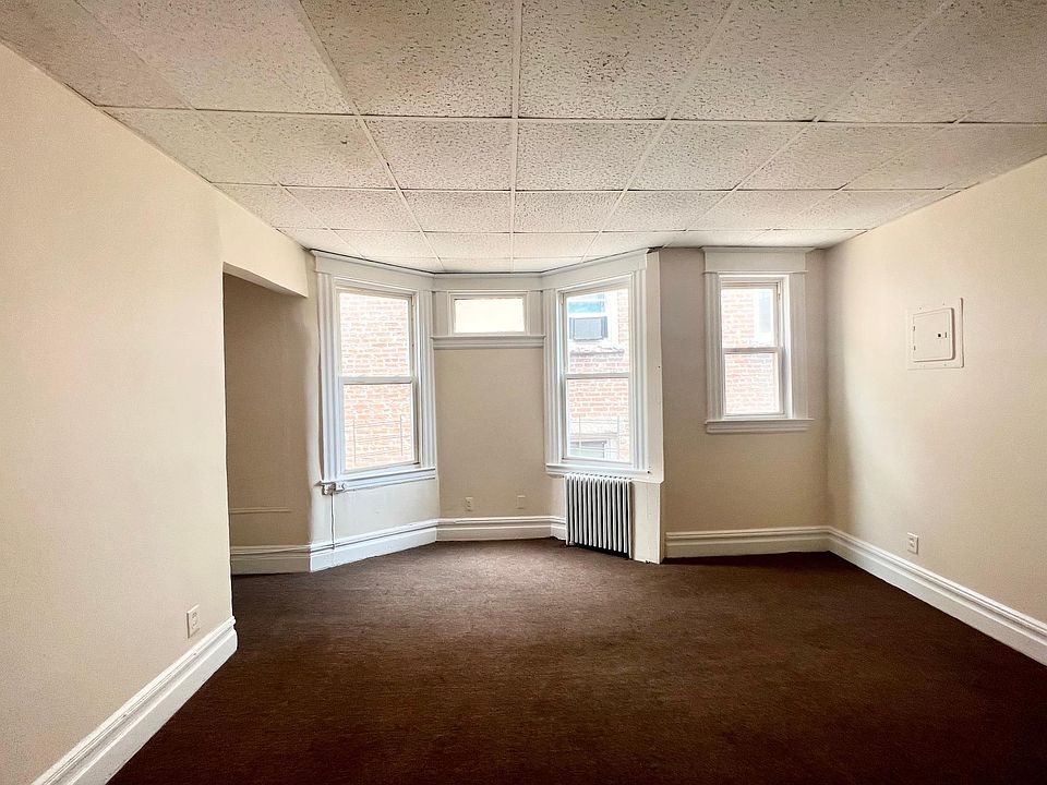 2nd image of 94 Morningside Ave Floor 3