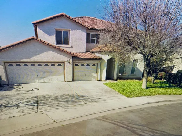 1946 Rainier Dr, Los Banos, CA 93635
