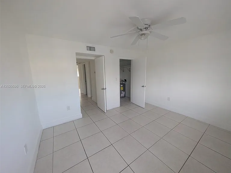 465 Swallow Dr #9 — Photo 10