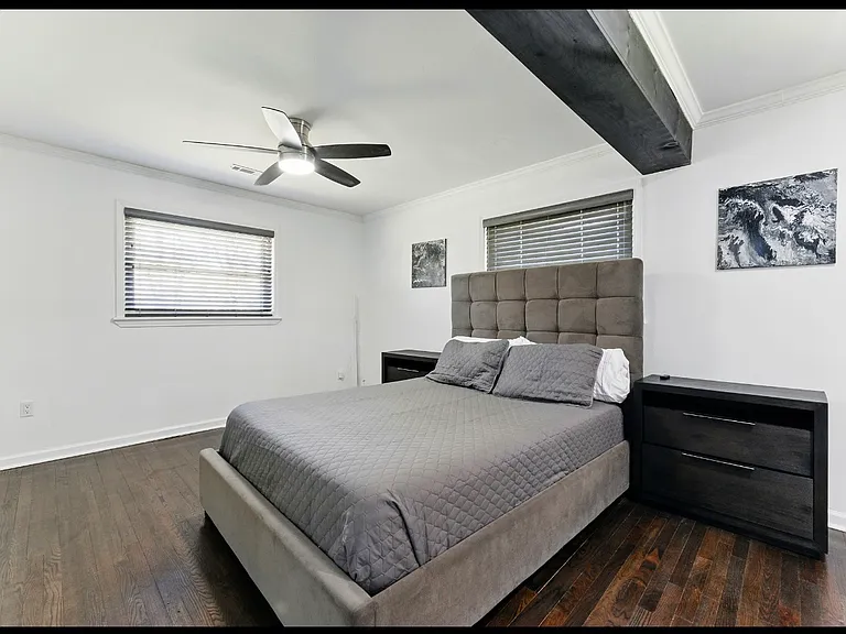 2820 Memorial Dr SE — Photo 7