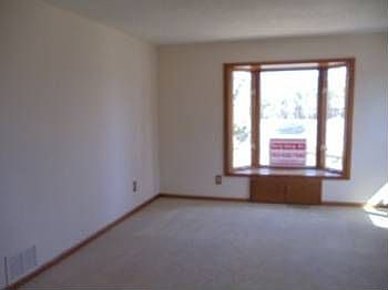 1st image of 13938 Lexington Ave NE