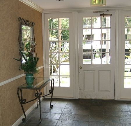 3rd image of 1810 Malcolm Ave APT 107